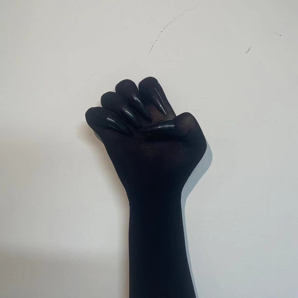 Guantes Negros con Uñas Largas